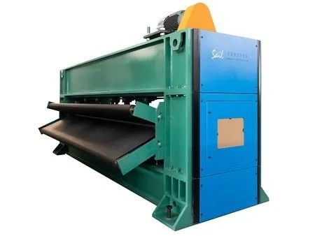 중간 속도 바늘 뚫기 기계 600rpm 바늘 엮기 기계